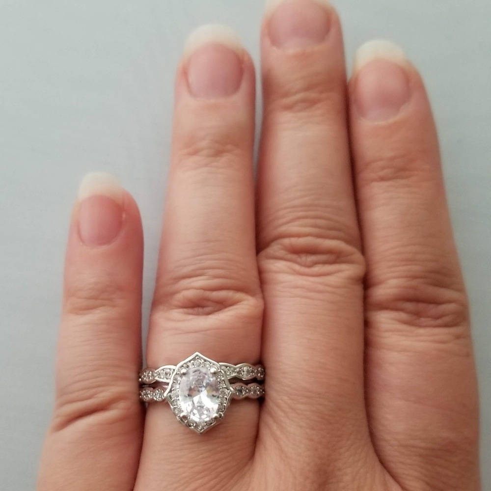 Antique Style Sterling Ring Set - Picture 4 of 7